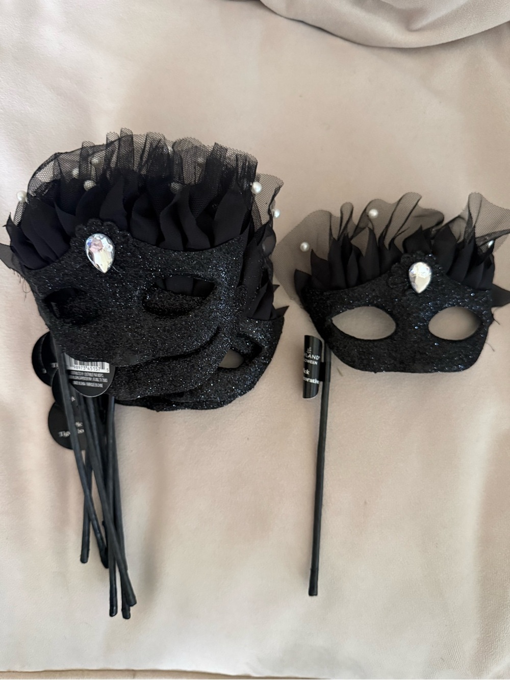 Black Glitter Masquerade Eye Mask Decoration- Halloween